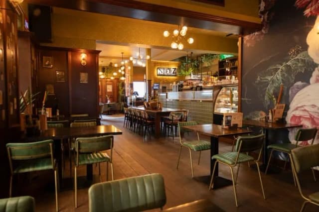 NielZ Café