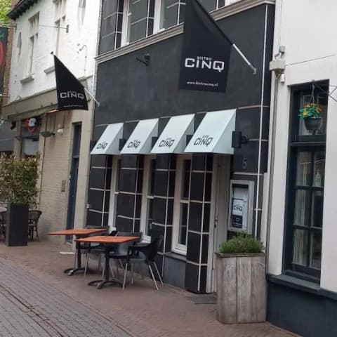 Cinq — foto 3